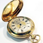золотые 18К часы будильник 19 век интернет аукцион антиквариата торги
