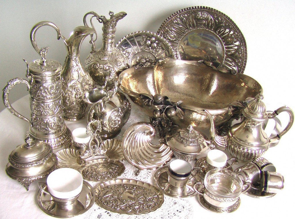 старинное столовое серебро 19-20 век оценить купить продать серебро