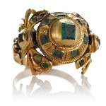 старинный золотой перстень с изумрудами 18 век